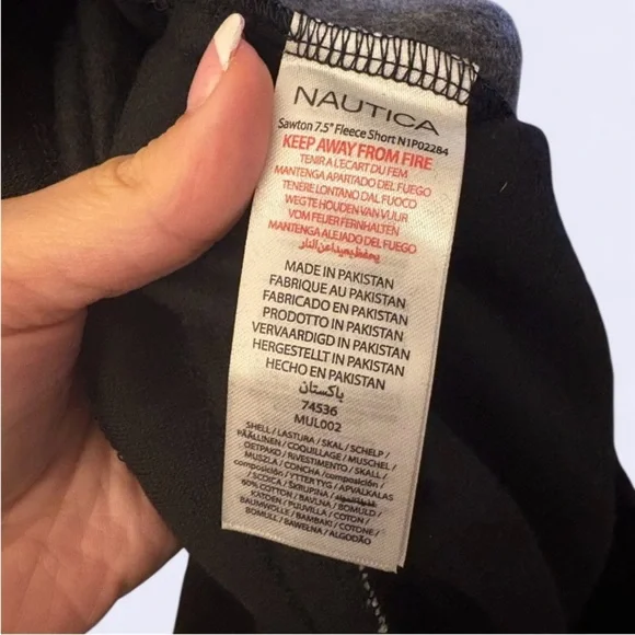 NWT Men’s Nautica Sawton 7.5” Fleece Shorts - Size L - Picture 6 of 6